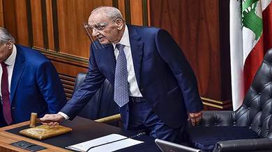 رئيس مجلس النواب اللبناني نبيه برّي خلال الجلسة الثانية لانتخاب رئيس جديد للبلاد